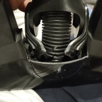 Bosch Seri 6 Şarjlı Süpürgenin Başlık Kırılması Sorunu