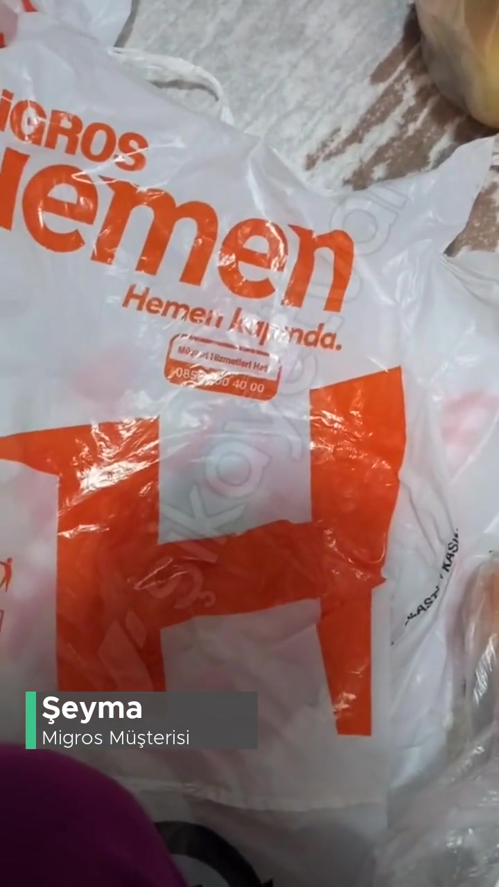 Migros 1 Kg Muz 1 Adet Muz Geldi Çürük Doldurmuşlar! videonun kapak resmi