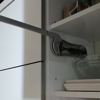 Mutfak Dolap Amortisörlerinde İşlevsel Sorunlar