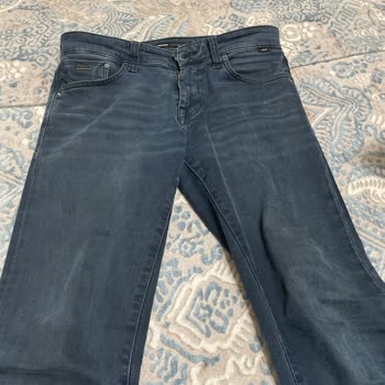 Renk Atan Pantolon Sorunu Yine Tekrarladı