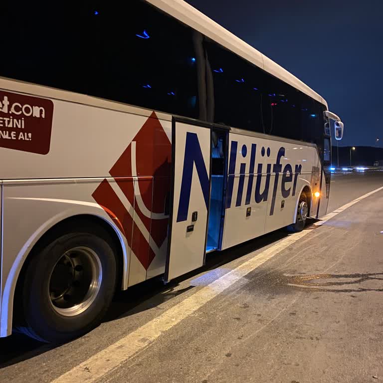 Nilüfer Turizm Bozuk Otobüsle Tehlikeli Yolculuk