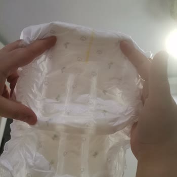 Sızdıran Bebek Bezi İle Yaşanan Zorluk