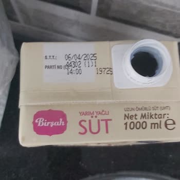 Birşah Markalı Süt Kalitesizliği Ve A101'in Denetim Eksikliği