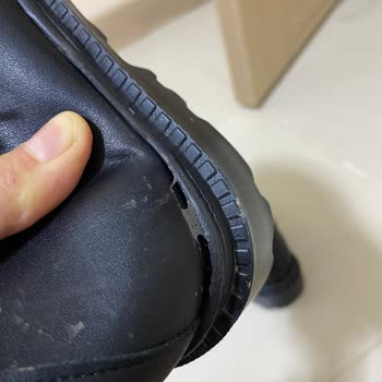 Hotiç Ayakkabının Kalitesi Hayal Kırıklığı Yarattı