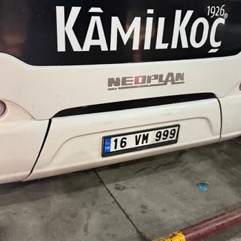 Otobüs Yolculuğunda Kaos Ve Disiplinsizlik