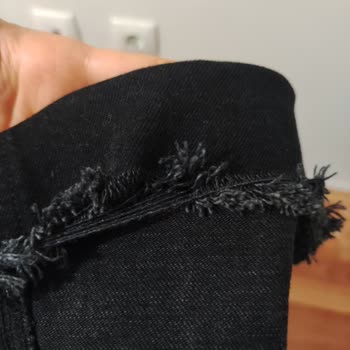Yıkama Sonrası Pantolon Paçaları Sökülüyor