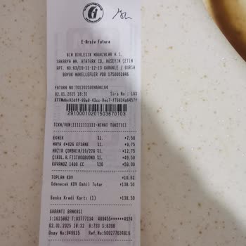 BİM'den Alınan Çikolatada Şok Edici Kıl Problemi