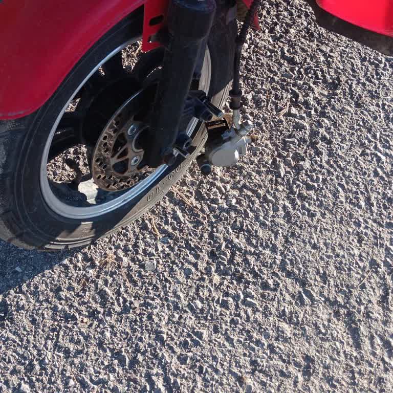 Stmaxelit 3 Tekerlekli Motorun Fren Sorunları