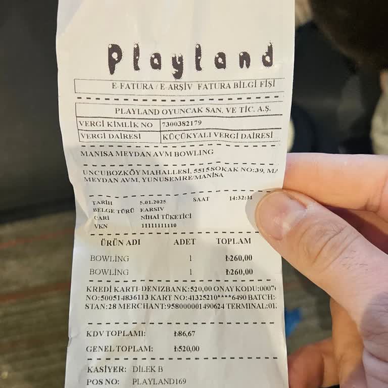 Bowling Salonunda Çocuklar İçin Bilet Zorunluluğu Ve Gerilim