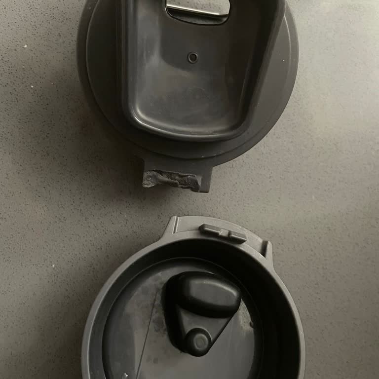 Stanley Termos Kapağı Kırık, Yedek Parça Temin Edilemiyor