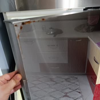 Bosch Buzdolabı Sorunu: Sürekli Değişen Kapaklar