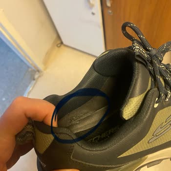 A101'den Aldığım Ayakkabıda Deformasyon Ve Müşteri Hizmetleri Sorunu