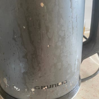 Grundig Çay Makinesi: Pas Ve İlgisizlik Sorunu