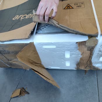 Aras Kargo Teslimat Sorunu Ve Hasarlı Ürün