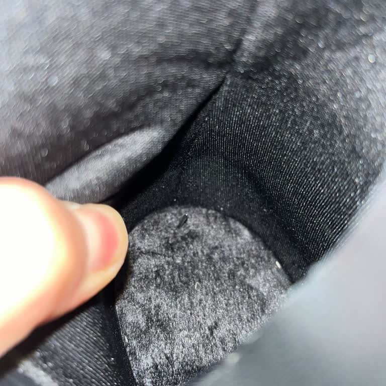 Çivili Çizme Şoku: Marjin Markasından Büyük Hata