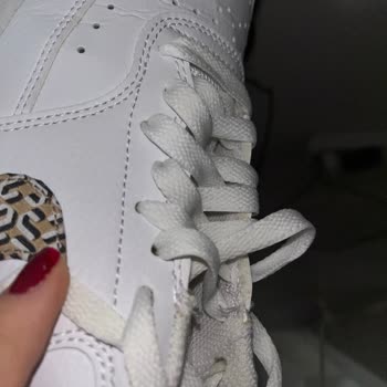 Nike Ayakkabıda Kalite Sorunu Ve İade Talebi