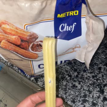 Küflü Churros Ve İlgisiz Müşteri Hizmetleri