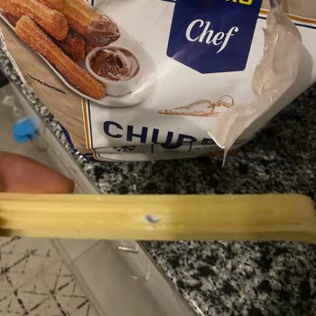 Küflü Churros Ve İlgisiz Müşteri Hizmetleri