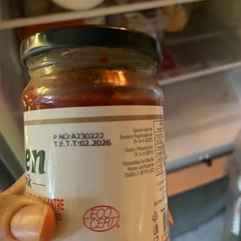 Bebek Ürünlerinde Güven Zafiyeti: Küflü Ve Bozuk Salça Şikayeti