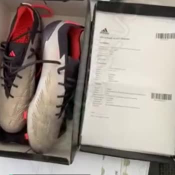 Adidas Profesyonel Predator Krampon İlk Maçtan Uç Burun Kısmı Açıldı!