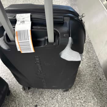 Parçalanan Valizler Ve Yetersiz Hizmetle Şok Olduk