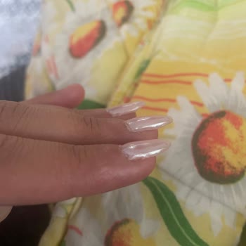 Ayka Nail Studio Çekmeköy'de Protez Tırnak Hüsranı!