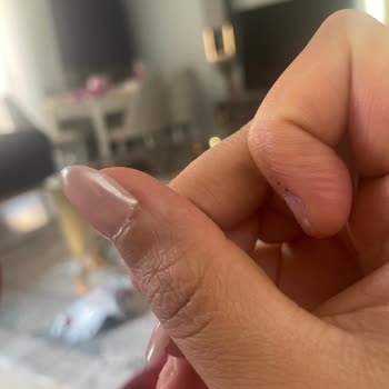 Ayka Nail Studio Çekmeköy'de Protez Tırnak Hüsranı!