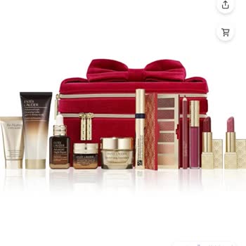 Yanlış Yıl: Eski Estee Lauder Seti Gönderimi