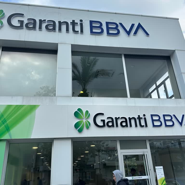 Garanti Bankası Şubesi'nde Sıra Önceliği Ve Hizmet Sorunları