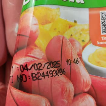 Küflü Banvit Sosislerle Karşılaştık, Sağlığımız Tehlikede