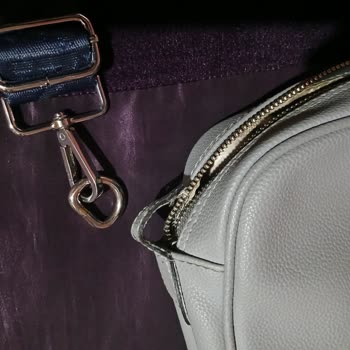 Nautica Çanta Ve Cat Botlarındaki Sürekli Sorunlar