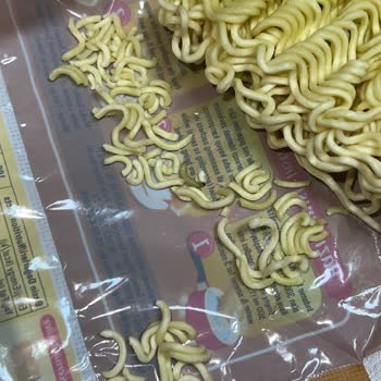 İndomie Noodle'dan Kurt Çıkması Ve Yetersiz Müşteri Hizmeti