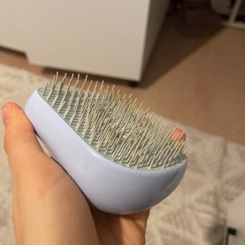 Tangle Teezer Tarağım Sarardı Ve Soyuldu!
