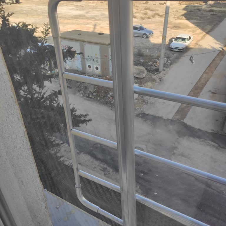 Sürekli Elektrik Kesintileri Ve İlgisizlik