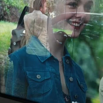 Vestel TV'de Erken Ekran Sorunu Ve Servis Ücreti Şoku