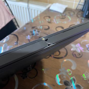 PTT Kargo: Kırık Laptop Ve Sorumluluk Reddi