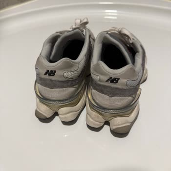 New Balance Ayakkabıda Topuk Deformasyonu Ve İade Sorunu