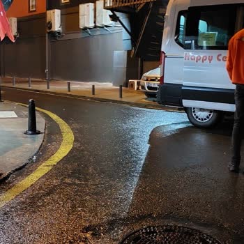 Market Servisi Yüzünden Aracım Zarar Gördü