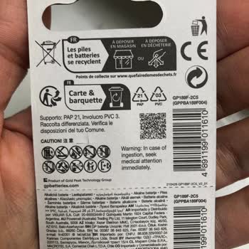 Media Markt'tan Alınan Piller Patladı, Yılbaşı Süsleri Tehlikede!
