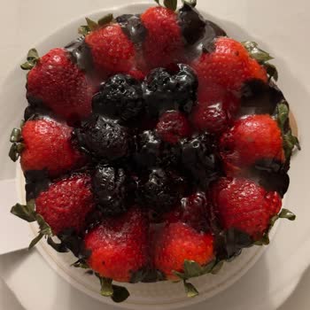 Fındıkzade'de Pasta Sorunu: Müşteri Memnuniyeti Tartışması