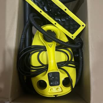 Karcher SC3 Buharlı Makine Elimi Yakıyor