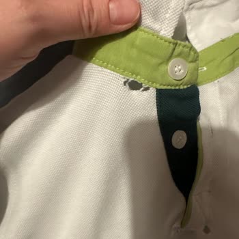 Yüksek Fiyatlı Doğa Koleji Forması Kalitesiz Çıktı: Veliler Mağdur!