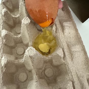 Migros Hemen'de Kırık Yumurtalar Ve Zorlayıcı İade Süreci