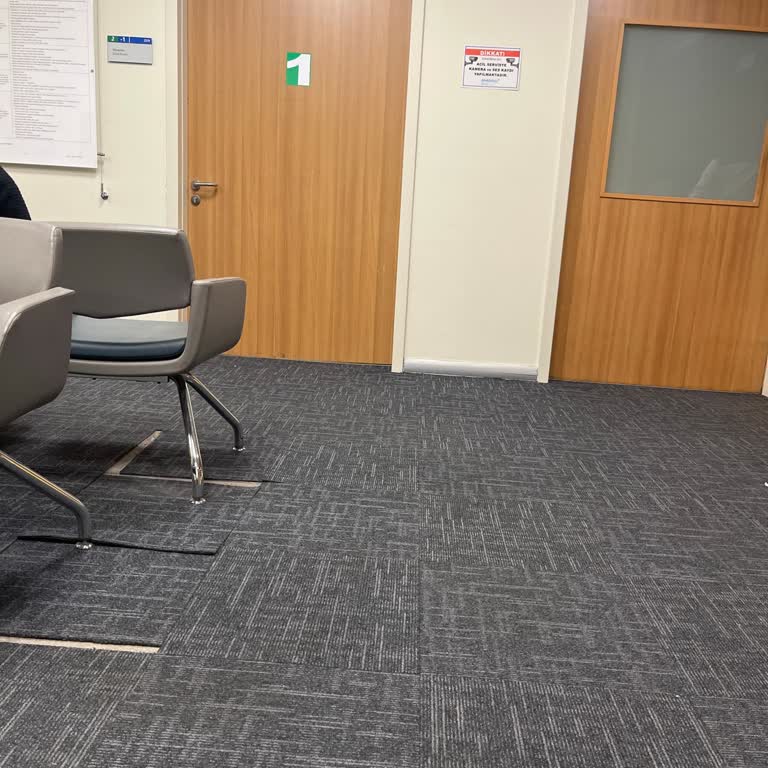 Acil Serviste Tek Doktor Ve Uzun Bekleme Süresi