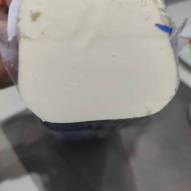 BİM Pervin Tereyağ Margarin Tadında!