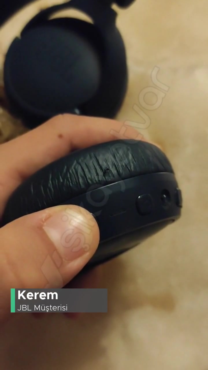 JBL Kulaklık Açılmıyor (Güç Düğmesine Basınca Açılmıyor) videonun kapak resmi