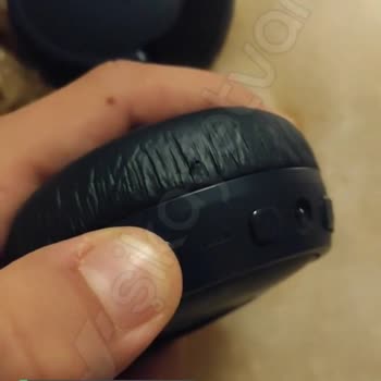 JBL Kulaklık Açılmıyor (Güç Düğmesine Basınca Açılmıyor)