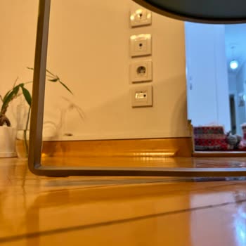 Vivense'den Gelen Hayal Kırıklığı: Yamuk Orta Sehpa Ve Çözülmeyen Sorunlar