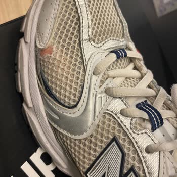 New Balance Ayakkabımda Üretim Hatası Ve Reddedilen Değişim Talebi