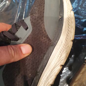 Skechers Ayakkabıda Beklenmedik Yırtılma Sorunu